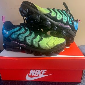 Nike air Vapormax plus Aurora Green